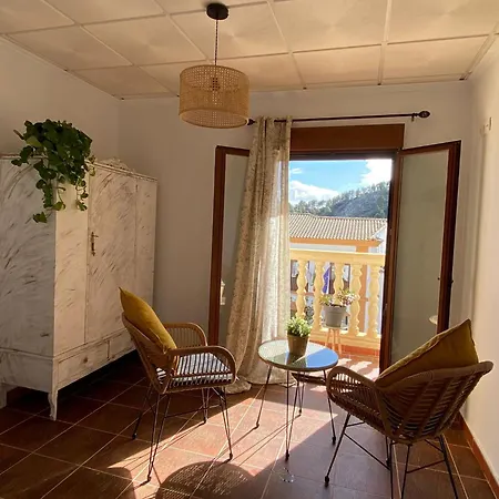 Balcon De La Plaza Holiday home Moclin